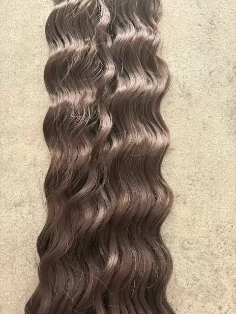 Szintetikus póthaj csokibarna hullámos 100gr /70-75cm (6)