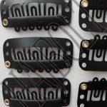 Fekete hajcsat csatos hajhoz