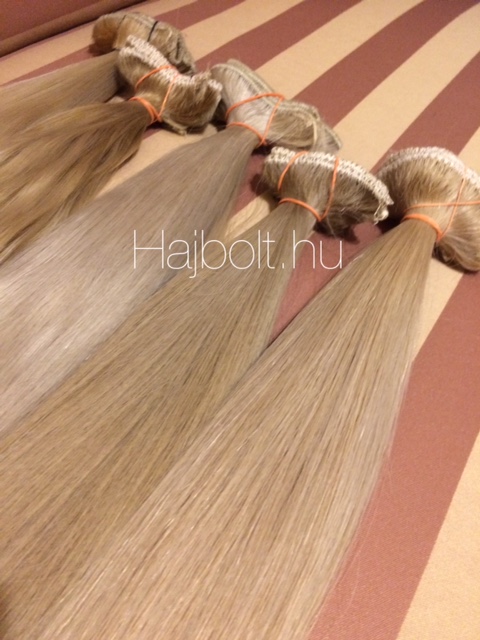 Hamvas középszőke tresszelt 100% emberi haj 60cm/ 10gr