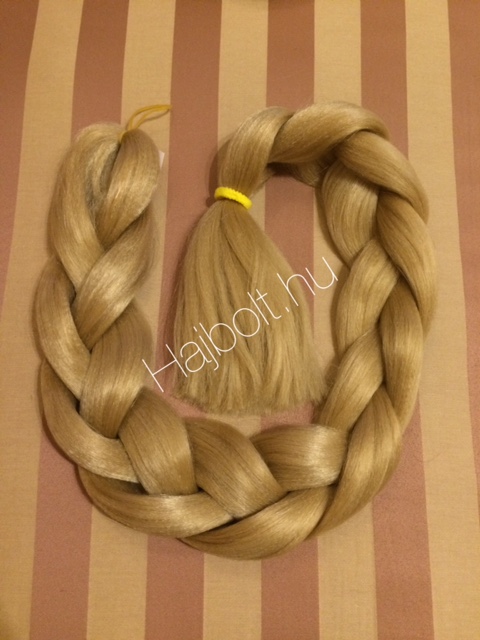 Szintetikus póthaj sötétszőke 135gr/100cm