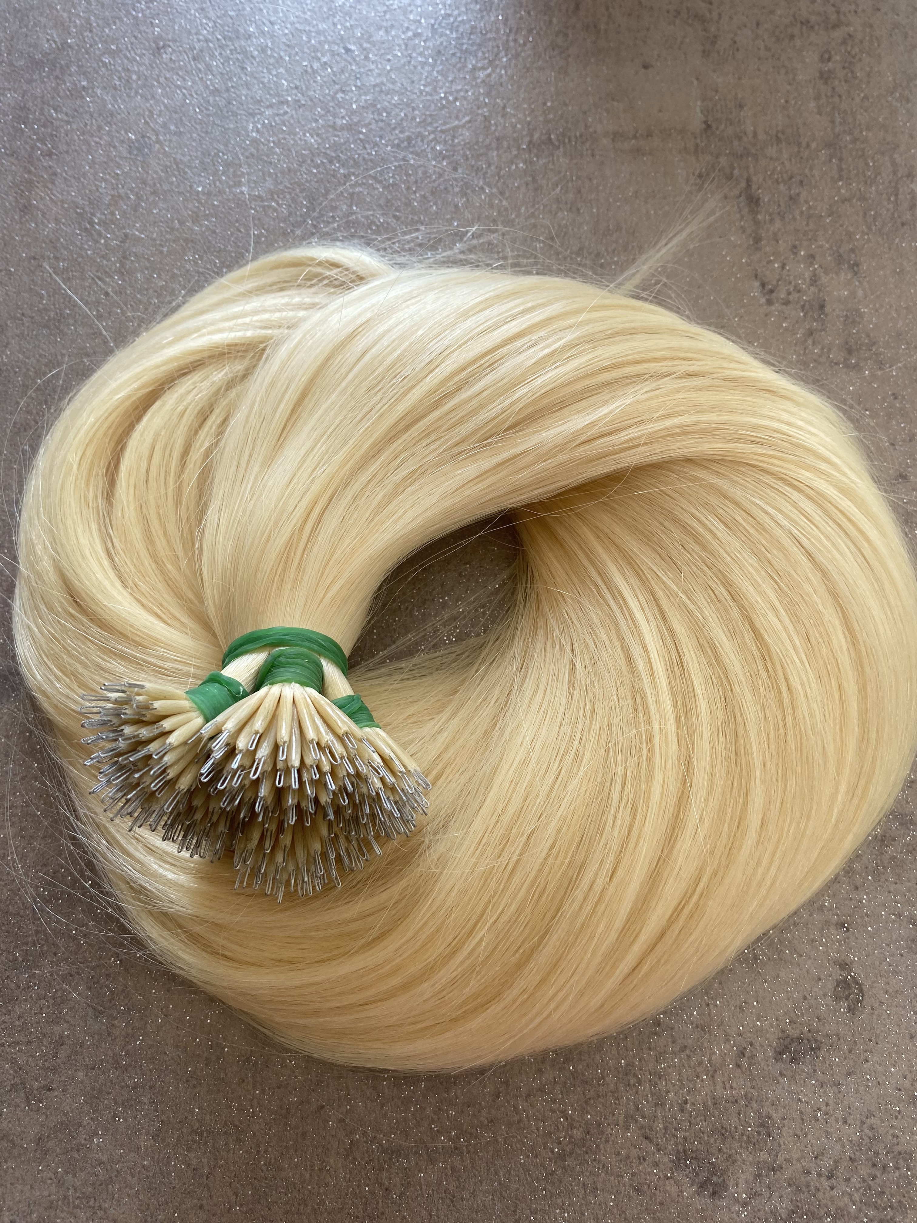 Nano gyűrűre tincsezett platina szőke 70cm 100% eredeti emberi haj/ 10gr