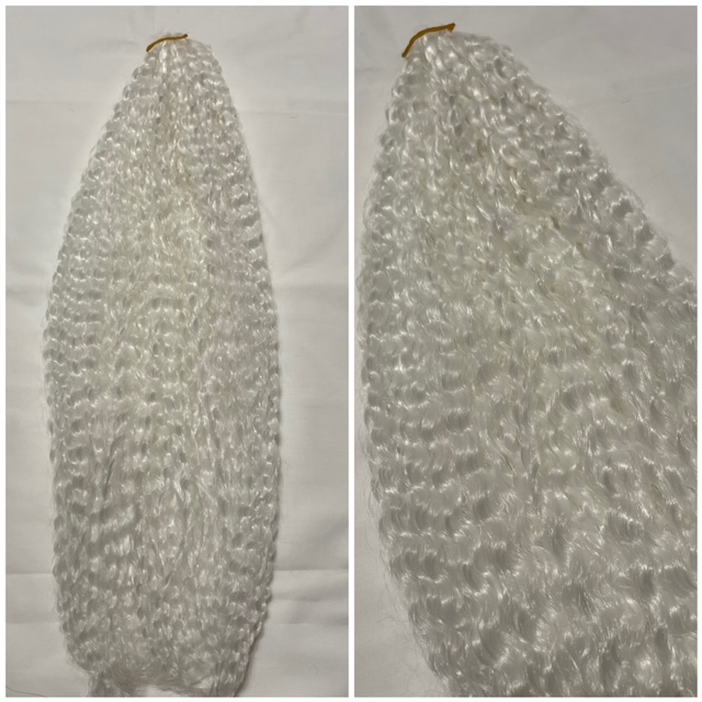 Szintetikus póthaj fehér apró hullámú 50-55cm